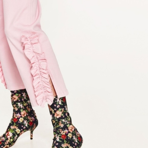 New Zara Light Pink Frilled Hem Trousers - Picture 3 of 7
